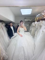 -NaNa婚纱礼服馆