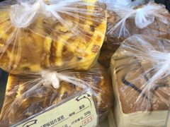 -光明牛奶棚(南泉店)