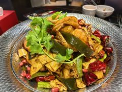 -辣尚瘾·烤鱼·新川菜(交大直营店)