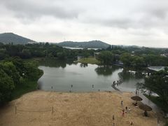 -上海佘山世茂艾美酒店