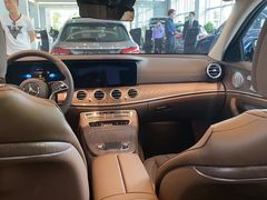 -奔驰上海利星(七宝店)