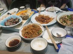 -小船渔村•大连菜•大连焖鱼(黄河路店)