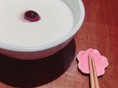 杏仁豆腐-山杏yama-katsu·吉列炸物