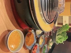 -火烈鸟炭火烤肉(静安路店)