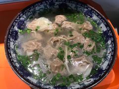 -老新隆牛肉锅贴(新街口店)