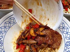 -李与白包子铺(桐梓林店)