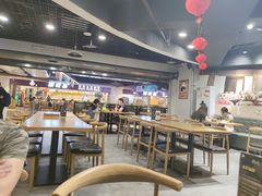 大堂-吴草鸡爪오초닭발韩食堂(融恒盈嘉中心店)