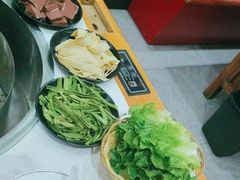 -曹丞相·地锅鸡·地锅鱼(武林店)