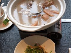 -鱼鲜饭香·招牌汽锅剁椒鱼头王