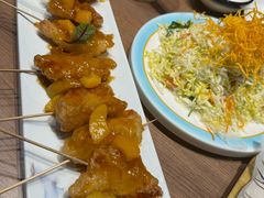 -街角等你.大连海鲜烧烤.经典铁板海鲜串(西安路店)