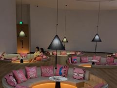 -涨巢·潮玩水疗局