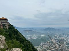 -鸡鸣山旅游景区