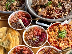 -大众跷脚牛肉馆·非遗传承单位(峨眉山店)