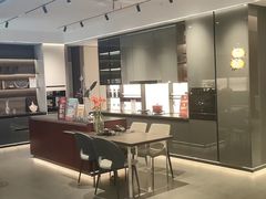 -百安居装修建材卖场(南山店)