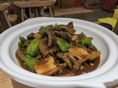 红烧鱼乔-董厨煨汤馆(车站路店)