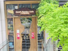 -六月花园咖啡馆(中关村东路店)