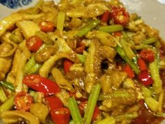 酸辣牛肚-潇湘阁(昆泰国际大厦店)