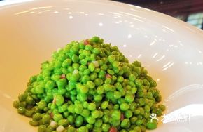 Olive Oil Hand-Scrapped Sweet Peas