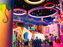 -七彩云南欢乐世界