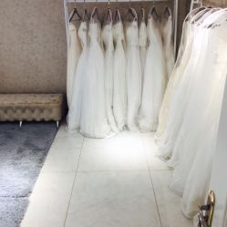 点击看大图 -LOVINA洛维娜婚纱礼服