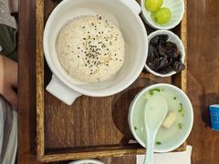 -蟹上黄·蟹黄面·江南糖水(人民广场店)