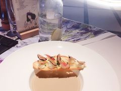 法式黑松露奶油蘑菇汤，菌菇脆片、松露油-L'Arome芳芳法国餐厅(仙林金鹰店)