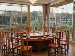 包房-东馆和天下特色餐饮(工农店)