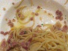-玛格萝妮(汇智国际商业中心店)