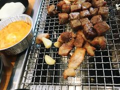 -肉甲韩国木炭烤肉(新壹街1店)