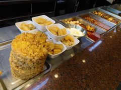 -丽丽三鲜螺蛳粉(田林路店)