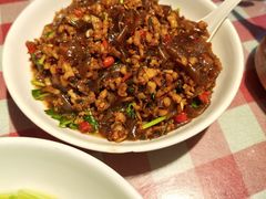 酸包菜粉皮-老街鱼嘴巴(坡子街老店)