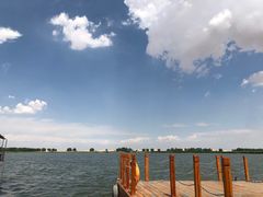 -亿利库布其七星湖沙漠生态旅游区