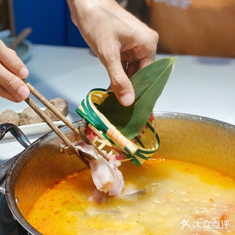 三亚｜为了这一碗酸汤鱼，驱车四小时也值了