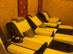 -康源四季推拿足道(罗秀店)