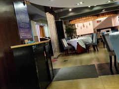 -琬苑鸽庄·川粤融合菜(解放碑总店)