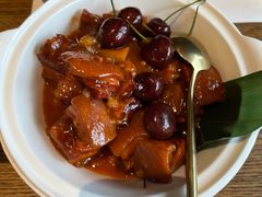 车厘子烧五花肉-甜阿姨·天台花园私房菜(万松园店)
