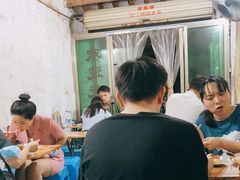-陈氏老字号十三小炸炸店