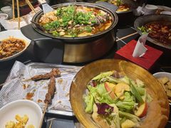 -辣尚瘾·烤鱼·新川菜(交大直营店)