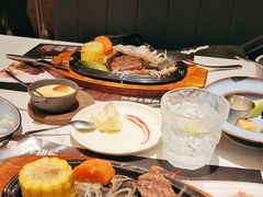 -尊品牛排(沙湾印象汇店)