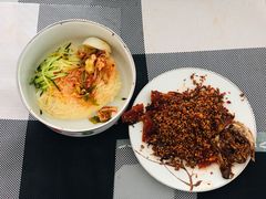 -韩风烤牛肉冷面店