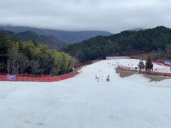 -大别山南武当滑雪场