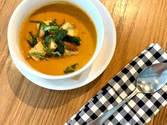 -ROAST coffee & eatery