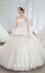 -艾米丽婚纱礼服