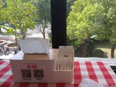 -西贝(东方路店)