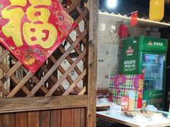 -人民公社铁锅炖·东北菜(卫国道店)