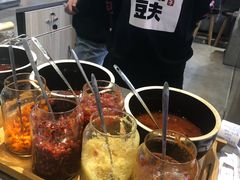 -自黑豆夫·臭豆腐夹馍(四海唐人街店)