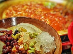-王婆乔鲜鱼自助火锅(蜀汉路店)