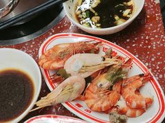 -四囍码头海鲜烧烤自助火锅(外滩南京东路悦荟广场店)