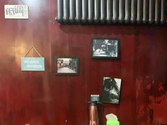 -万记麻辣烫国展总店