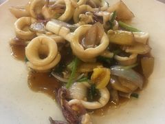 鱿鱼圈-大树下海鲜饭店